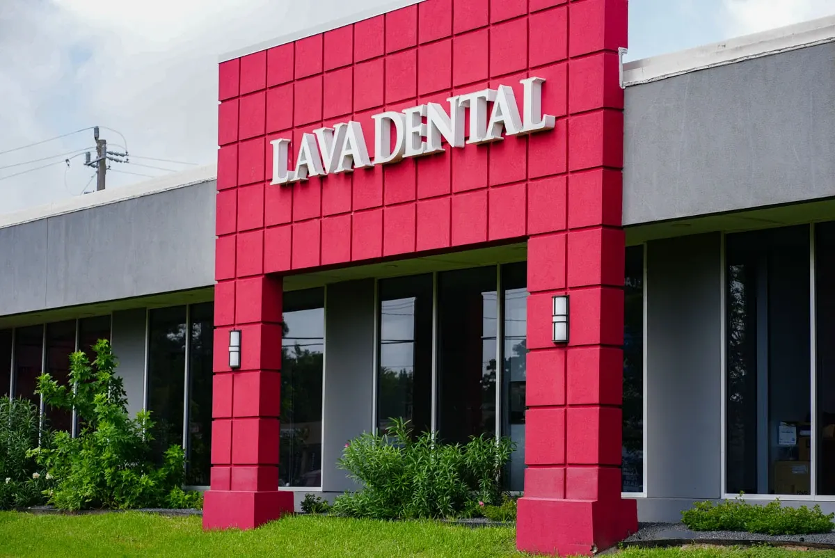 Lava Dental office exterior in Houston, TX